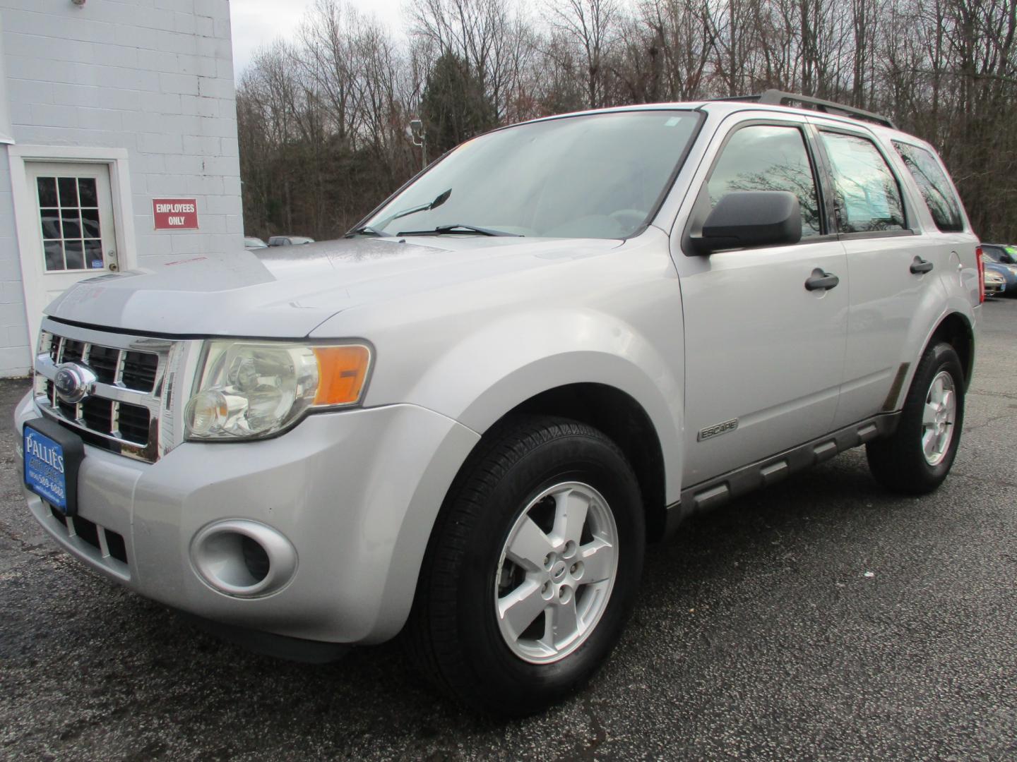 2008 SILVER Ford Escape (1FMCU02Z68K) , AUTOMATIC transmission, located at 540a Delsea Drive, Sewell, NJ, 08080, (856) 589-6888, 39.752560, -75.111206 - Photo#0